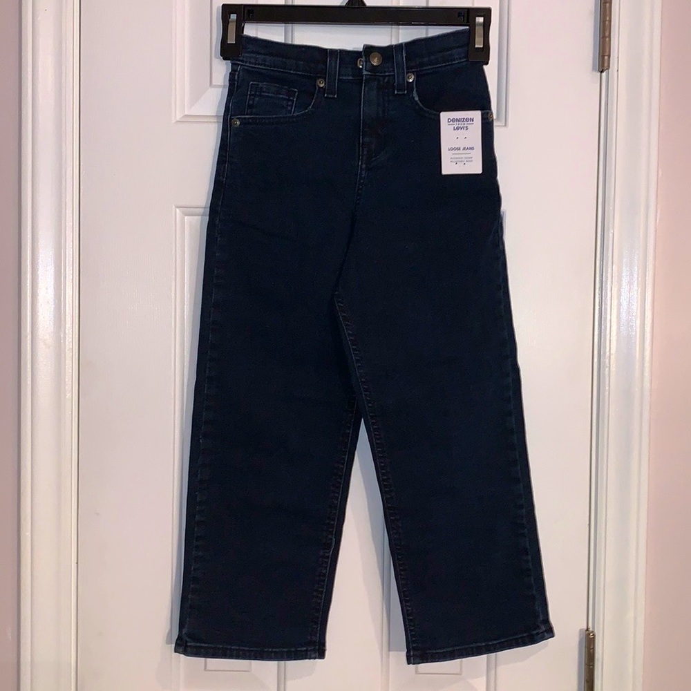 Levi’s Denizen Dark Blue jeans with adjustable waist, size 6 Reg
